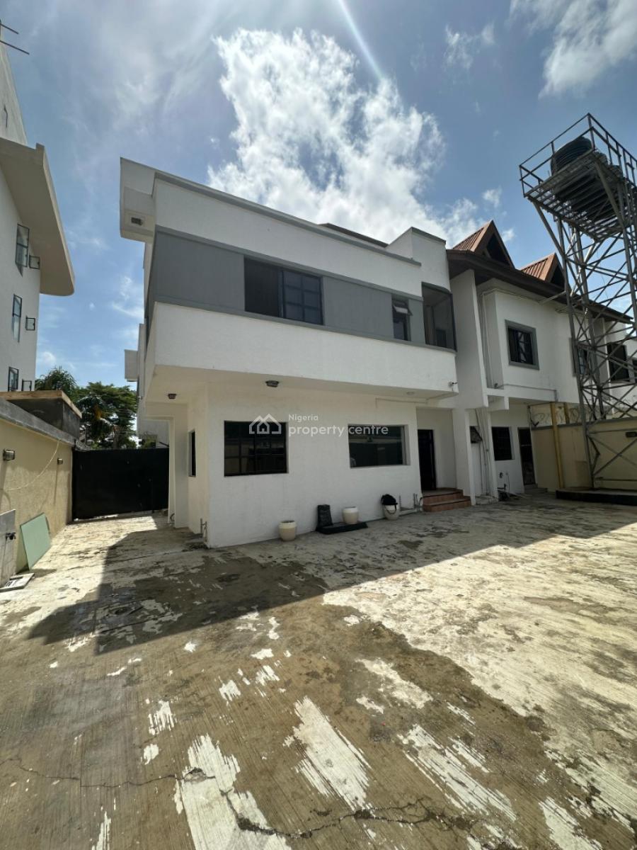 Newly Renovated 4 Bedroom Semi-detached Duplex with a Room Bq, Lekki Phase 1, Lekki, Lagos, Semi-detached Duplex for Rent