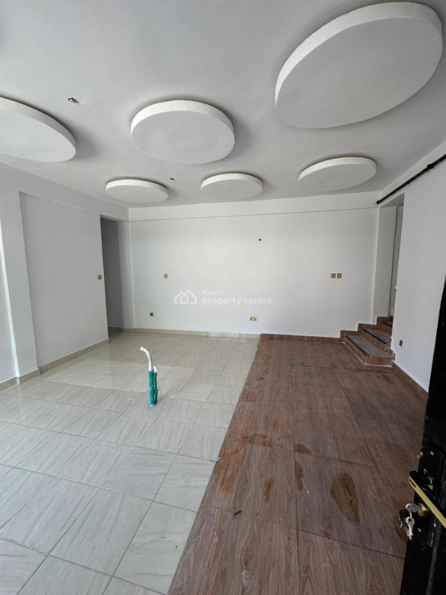 Newly Renovated 4 Bedroom Semi-detached Duplex with a Room Bq, Lekki Phase 1, Lekki, Lagos, Semi-detached Duplex for Rent