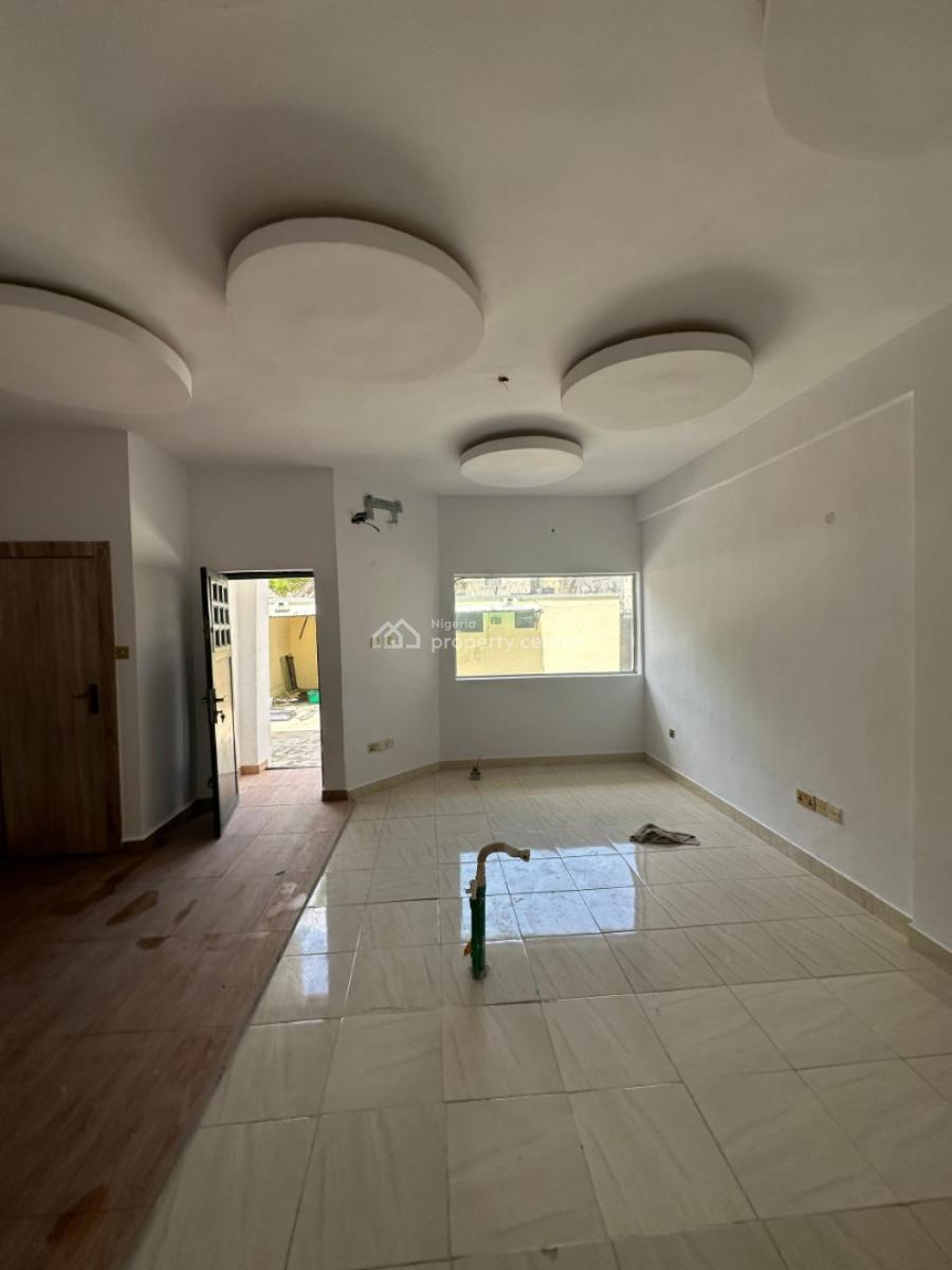 Newly Renovated 4 Bedroom Semi-detached Duplex with a Room Bq, Lekki Phase 1, Lekki, Lagos, Semi-detached Duplex for Rent
