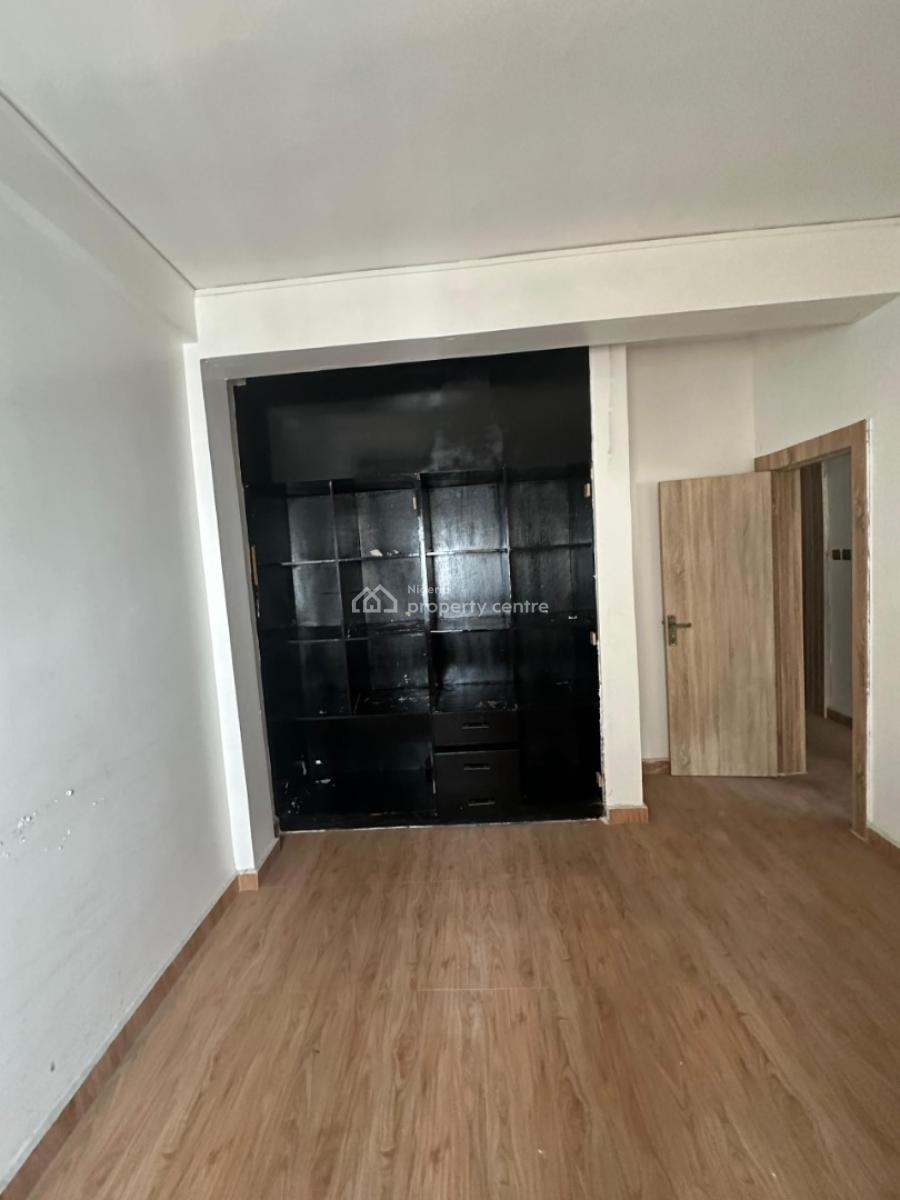 Newly Renovated 4 Bedroom Semi-detached Duplex with a Room Bq, Lekki Phase 1, Lekki, Lagos, Semi-detached Duplex for Rent