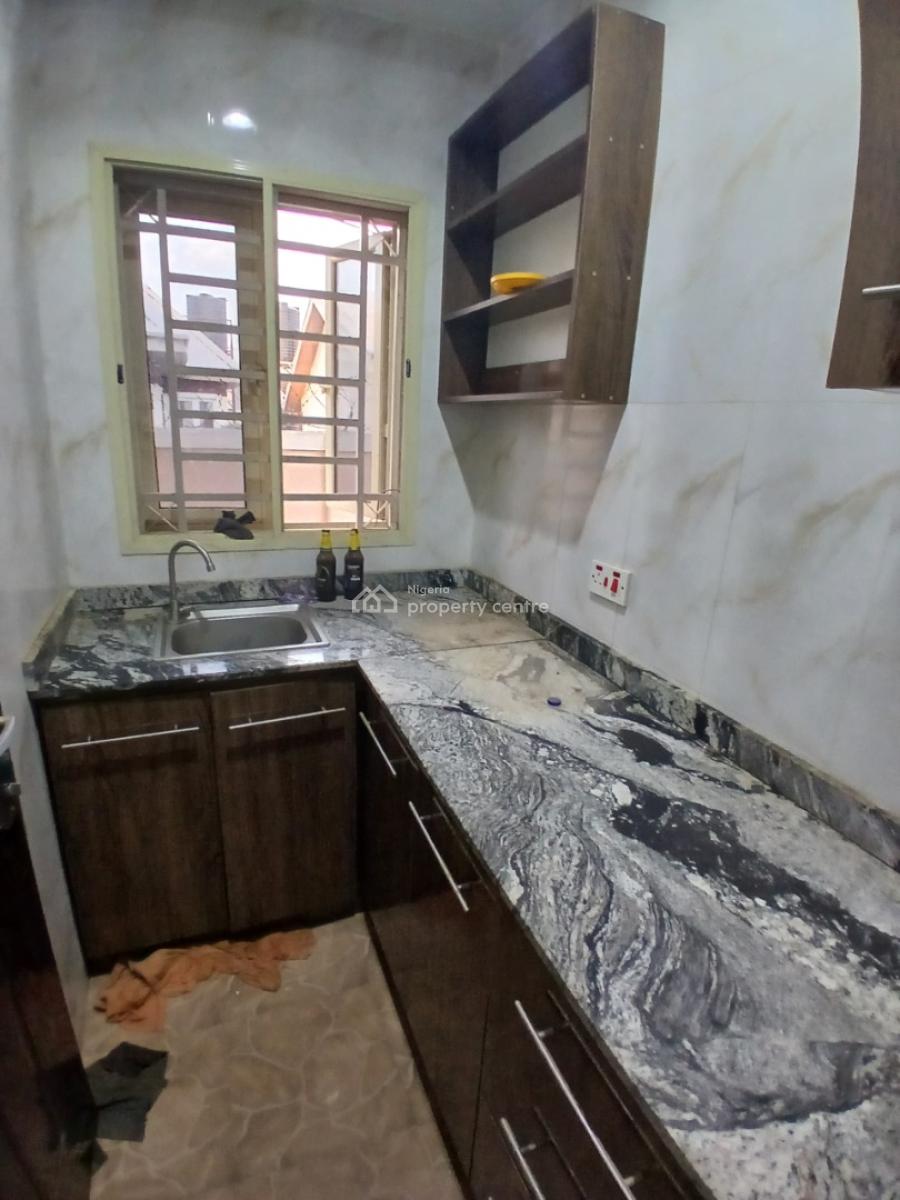Luxury One Bedroom Flat in an Estate, Galadimawa, Abuja, Flat / Apartment for Rent