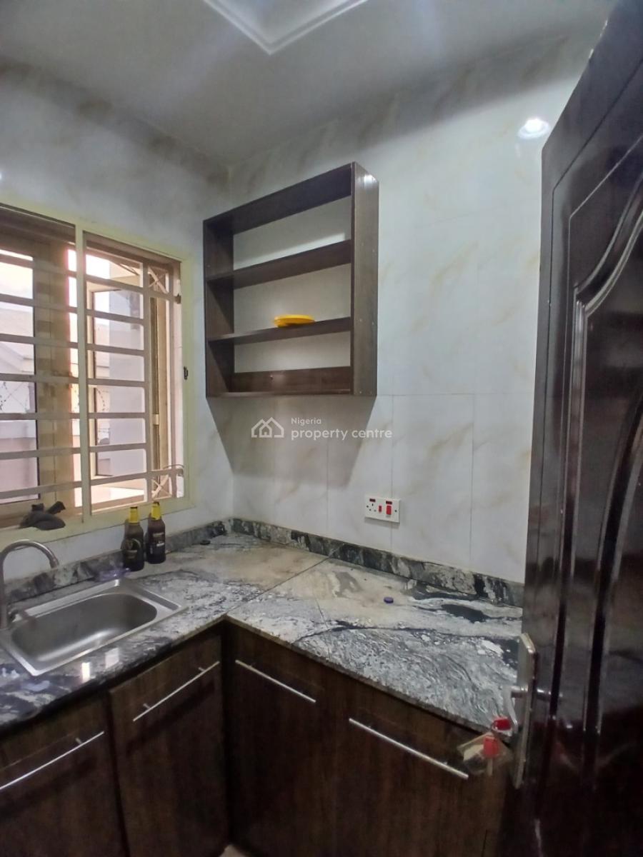 Luxury One Bedroom Flat in an Estate, Galadimawa, Abuja, Flat / Apartment for Rent