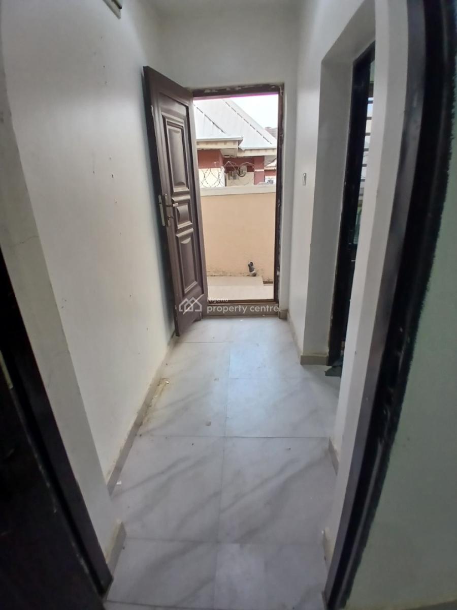 Luxury One Bedroom Flat in an Estate, Galadimawa, Abuja, Flat / Apartment for Rent
