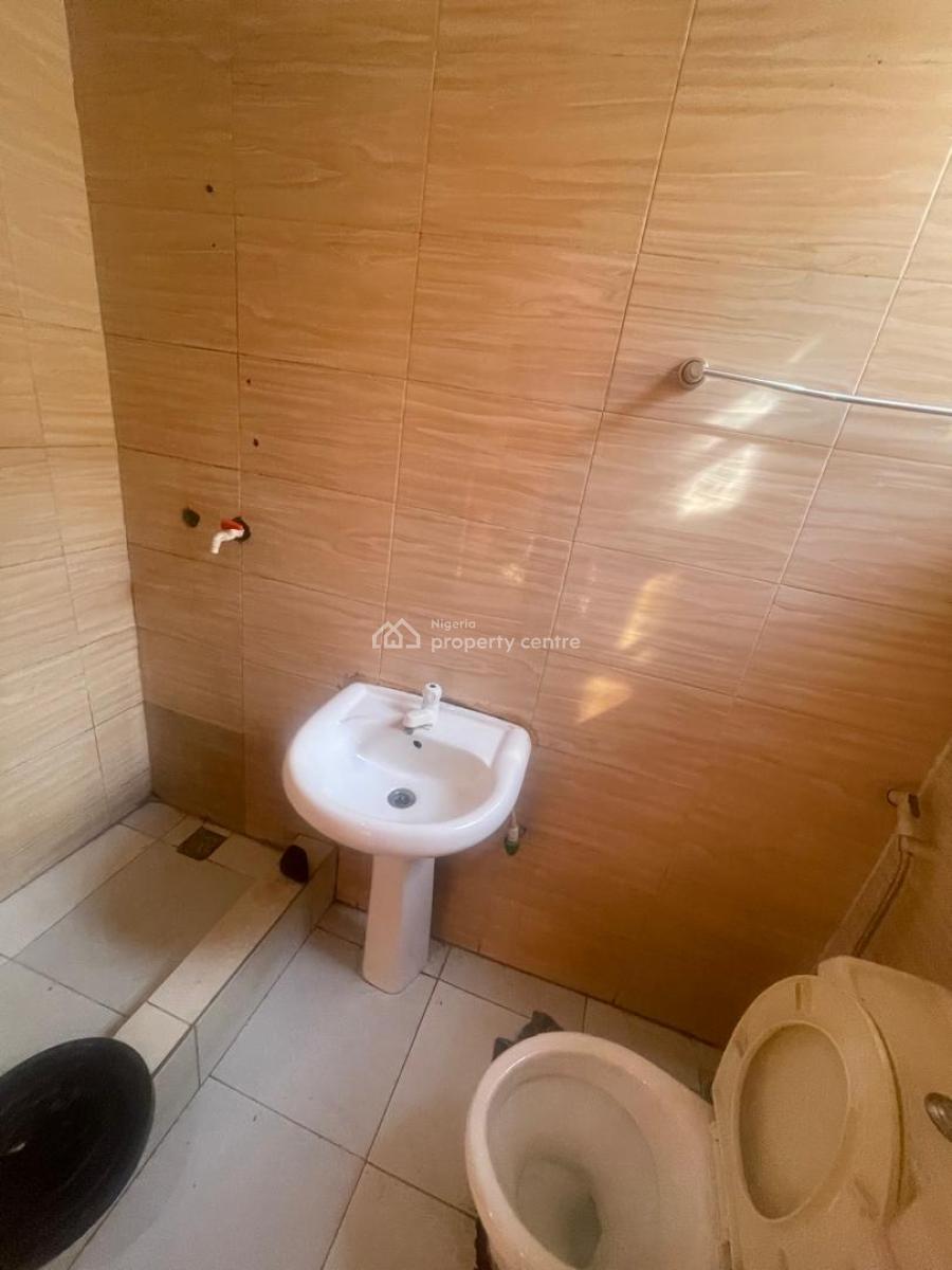 Luxury & Spacious 2 Bedroom Duplex, Olowora, Omole Phase 2, Ikeja, Lagos, Detached Duplex for Rent