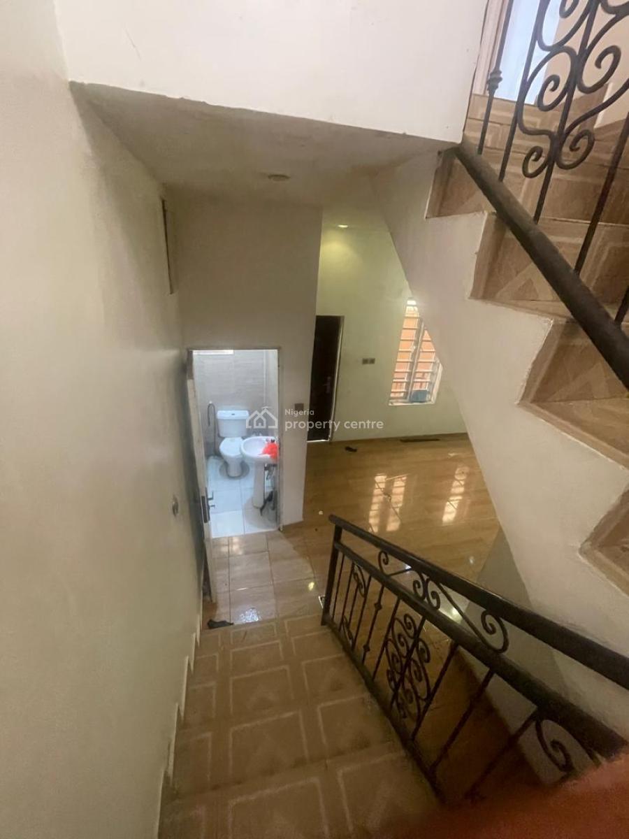Luxury & Spacious 2 Bedroom Duplex, Olowora, Omole Phase 2, Ikeja, Lagos, Detached Duplex for Rent
