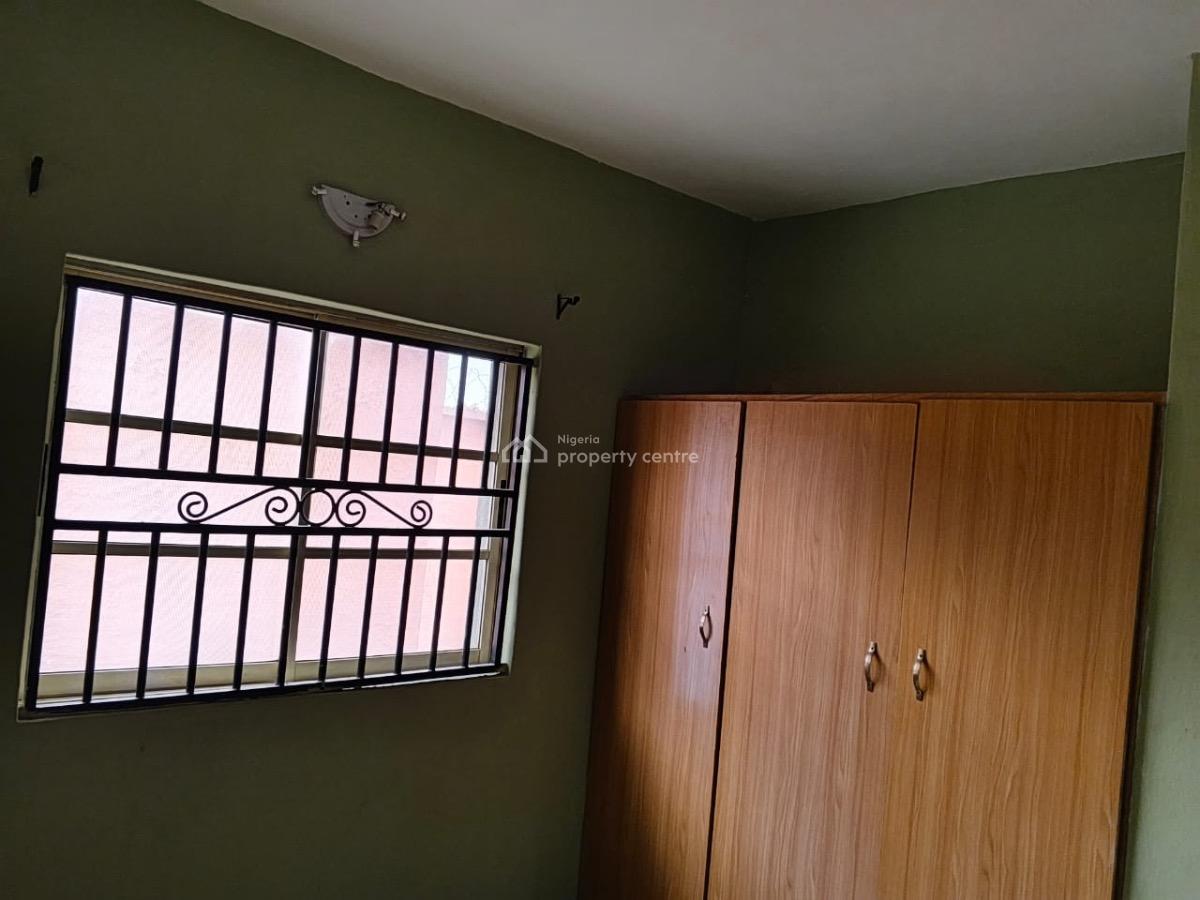 Luxury 3bed Flat in a Mini Estate, Olowora, Omole Phase 2, Ikeja, Lagos, Flat / Apartment for Rent