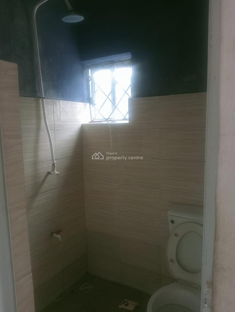 Well Maintained Mini Flat, Olowora, Omole Phase 2, Ikeja, Lagos, Mini Flat (room and Parlour) for Rent