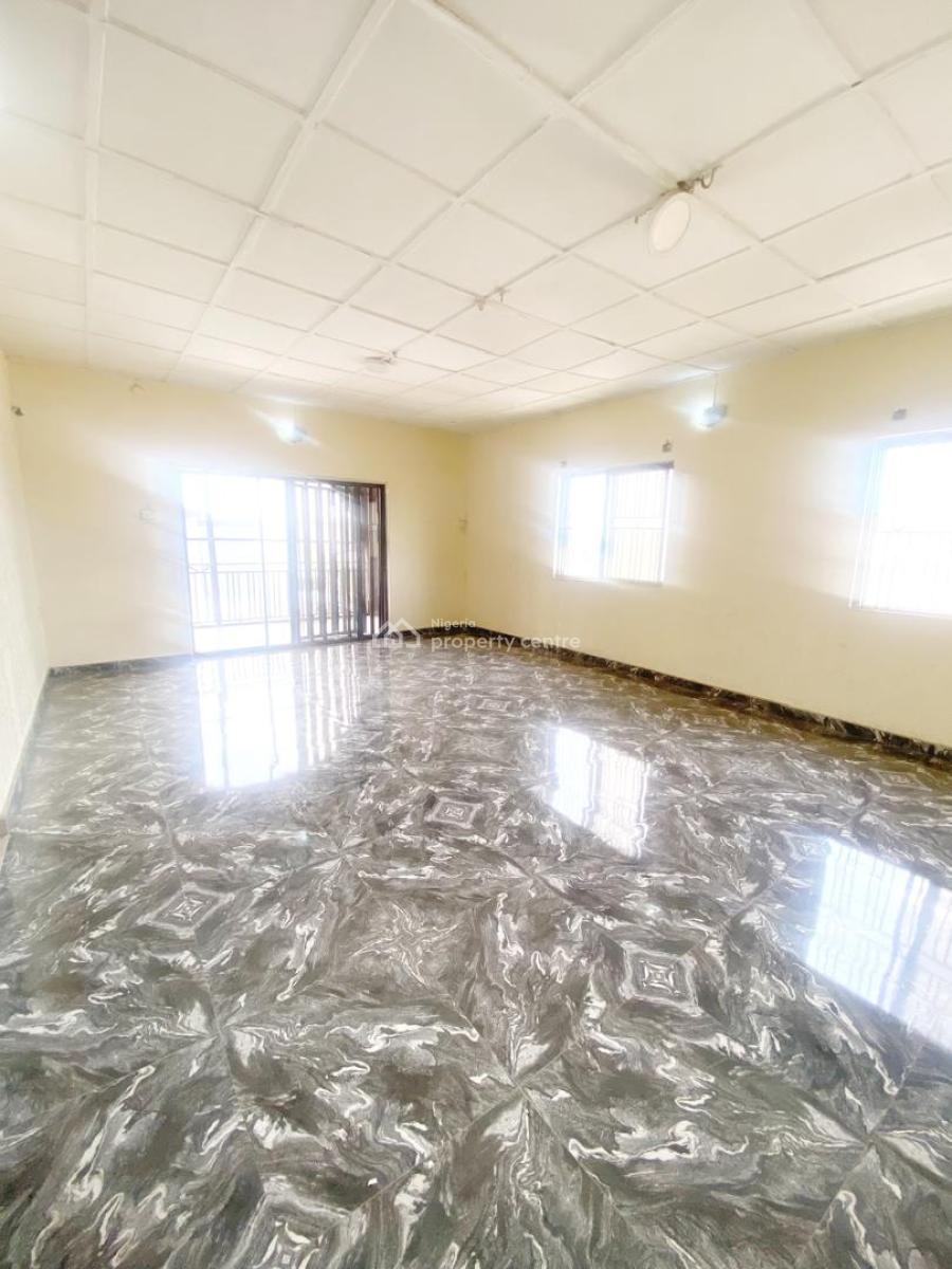 Well Maintained 4 Bedroom Apartment, Morgan, Ojodu Berger, Ojodu, Lagos, Flat / Apartment for Rent
