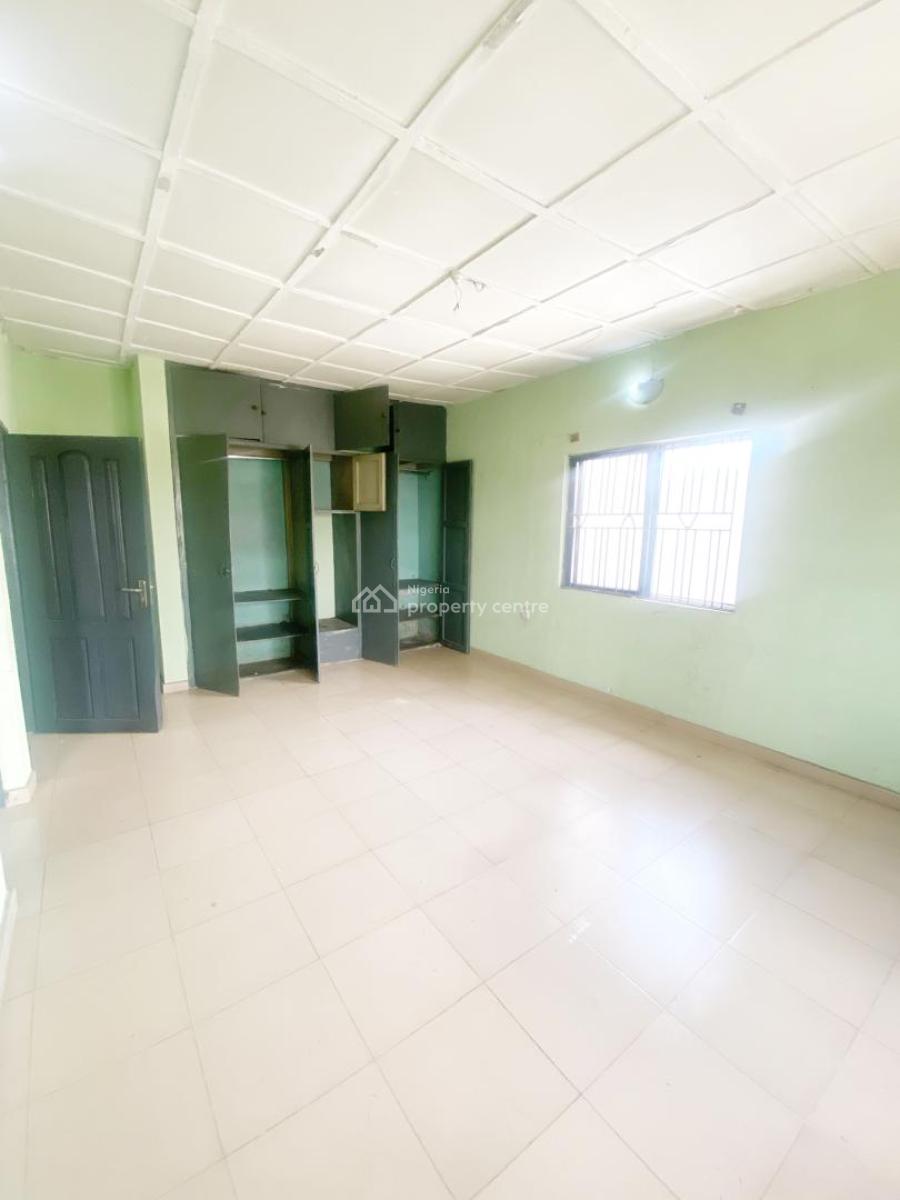 Well Maintained 4 Bedroom Apartment, Morgan, Ojodu Berger, Ojodu, Lagos, Flat / Apartment for Rent