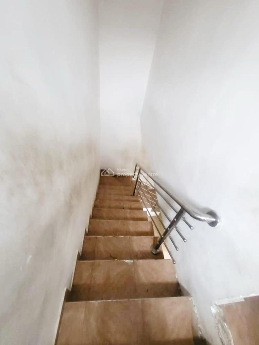 Mini Terrace Duplex, Magodo, Lagos, Terraced Duplex for Rent