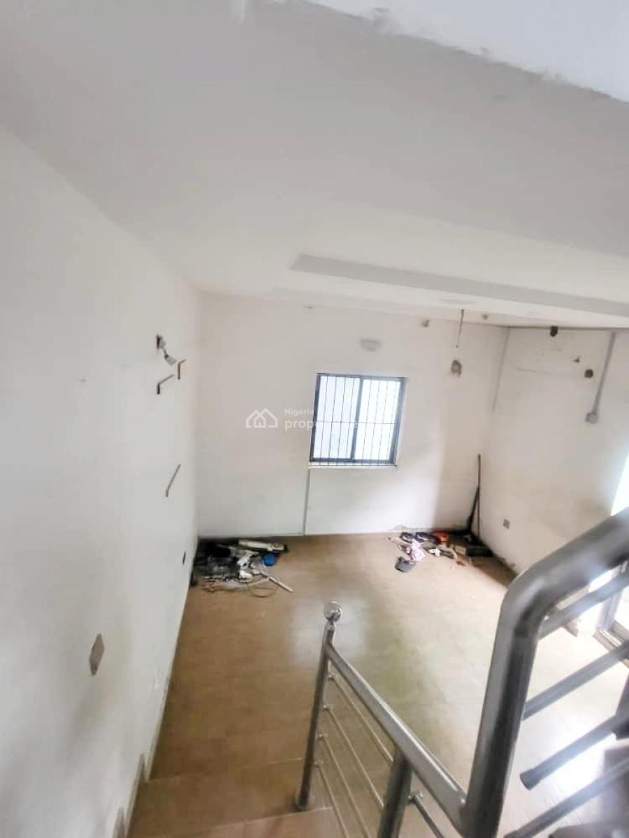 Mini Terrace Duplex, Magodo, Lagos, Terraced Duplex for Rent