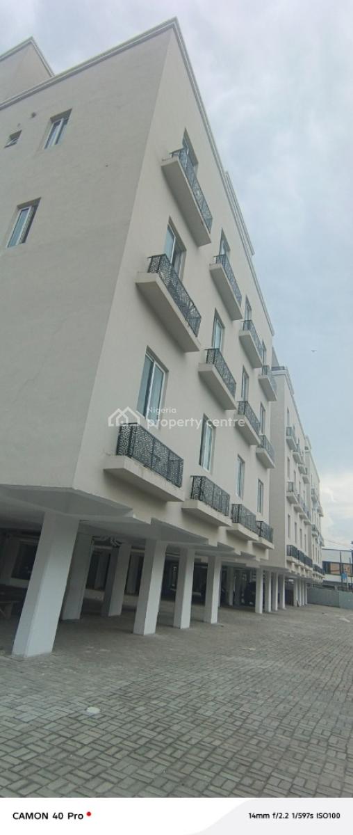 Tear Rubber Brand New Two Bedroom Flat, Ikate Axis, Lekki Phase 1, Lekki, Lagos, Flat / Apartment for Rent
