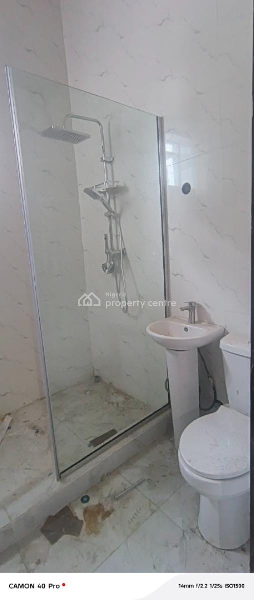 Tear Rubber Brand New Two Bedroom Flat, Ikate Axis, Lekki Phase 1, Lekki, Lagos, Flat / Apartment for Rent