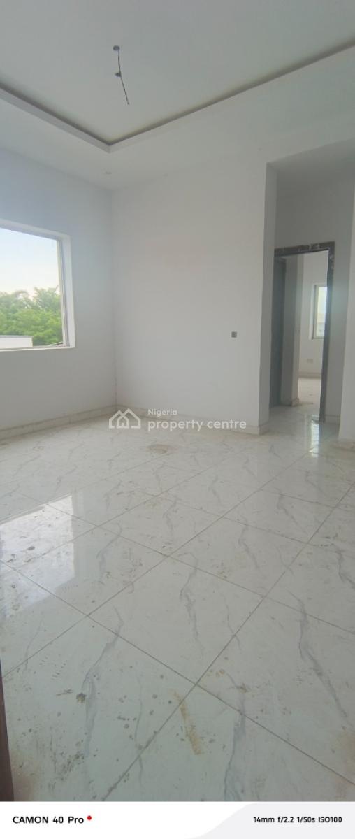 Service Two Bedroom Flat with Swimming Pool, Behind Elevation Church, Salem Ikate, Lekki Phase 1, Lekki, Lagos, Flat / Apartment for Rent