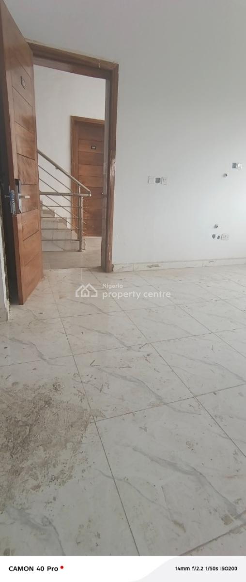 Service Two Bedroom Flat with Swimming Pool, Behind Elevation Church, Salem Ikate, Lekki Phase 1, Lekki, Lagos, Flat / Apartment for Rent