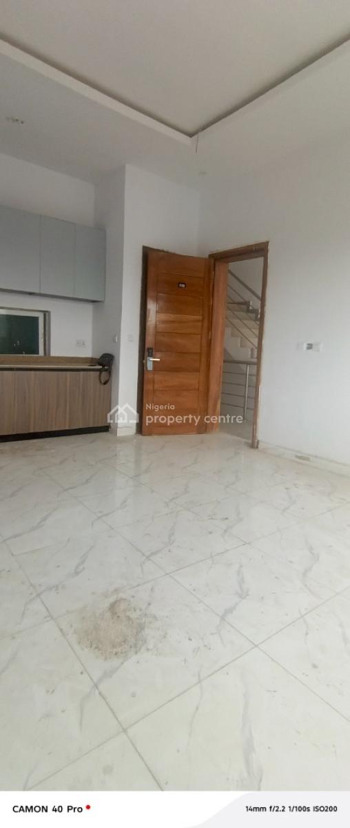 Service Two Bedroom Flat with Swimming Pool, Behind Elevation Church, Salem Ikate, Lekki Phase 1, Lekki, Lagos, Flat / Apartment for Rent