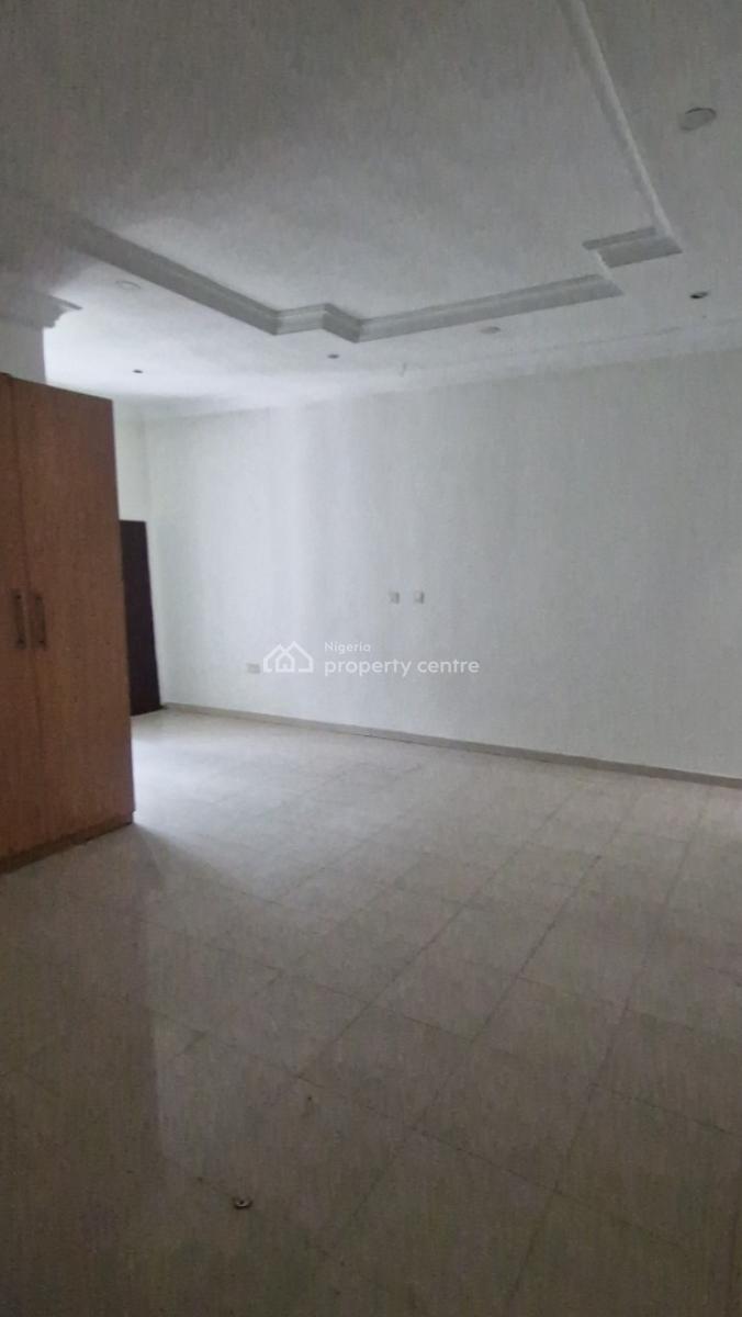 Neatly Used 4 Bedroom Terrace with a Room Bq, House on The Rock Road, Ikate Elegushi Road, Lekki, Lagos, Flat / Apartment for Rent