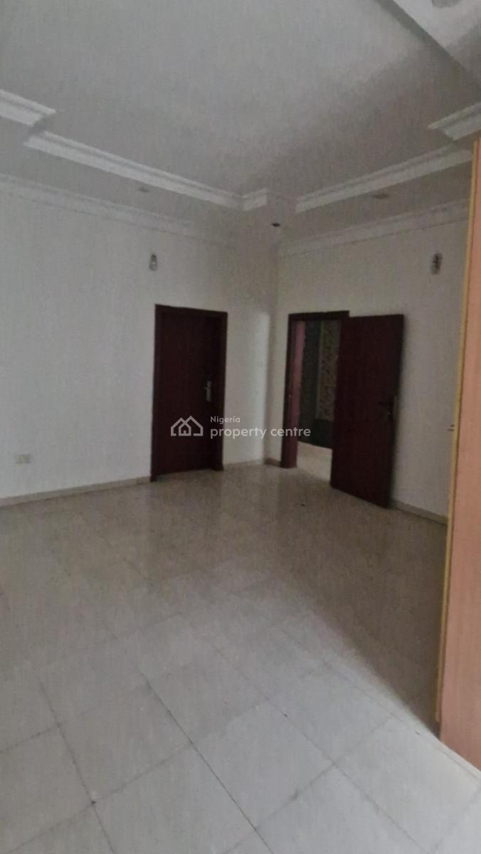 Neatly Used 4 Bedroom Terrace with a Room Bq, House on The Rock Road, Ikate Elegushi Road, Lekki, Lagos, Flat / Apartment for Rent