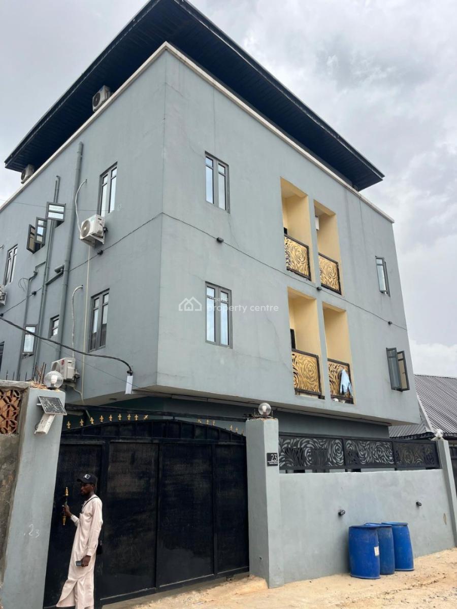 1 Bedroom Flat, Yaba, Lagos, Mini Flat (room and Parlour) for Sale