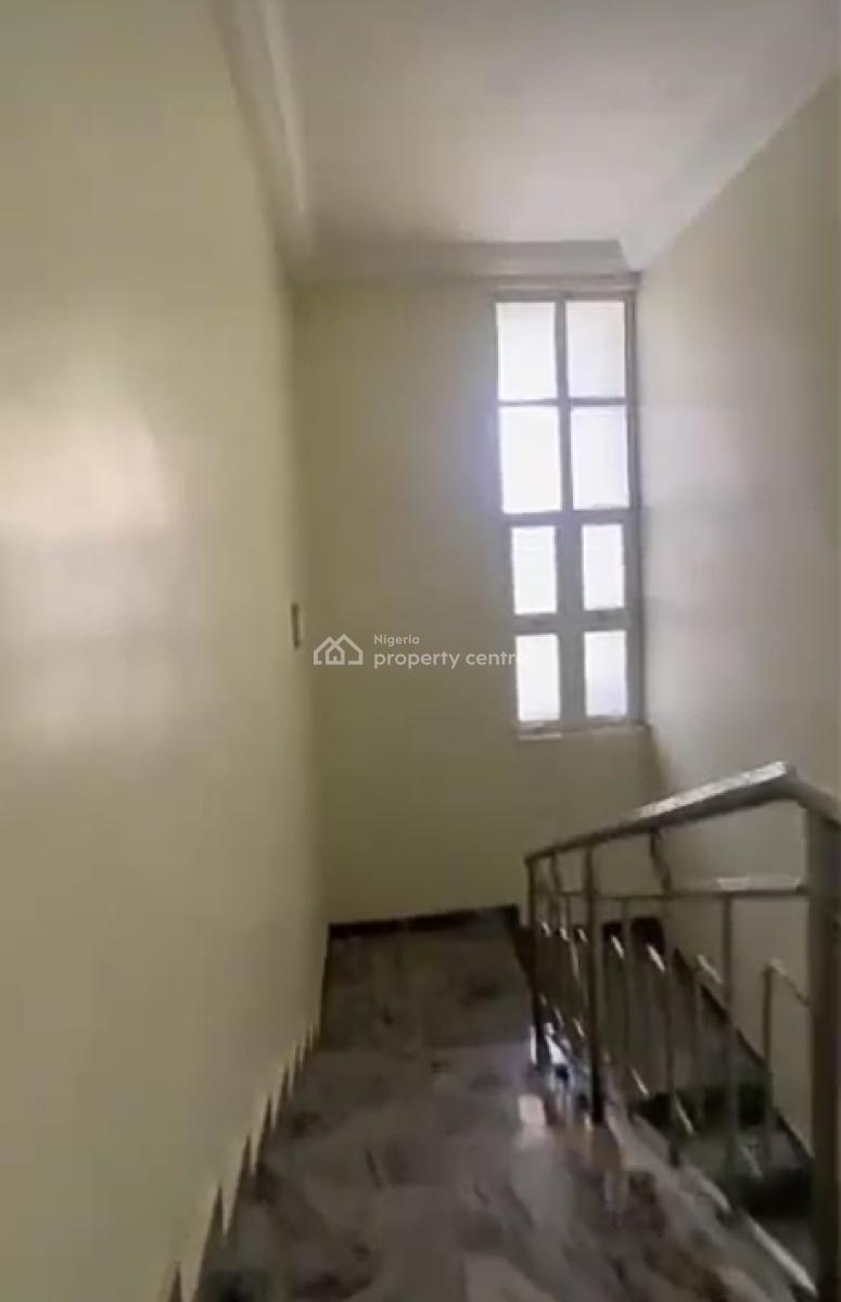 Standard 2 Bedrooms Flat, Guzape District, Abuja, Flat / Apartment for Rent