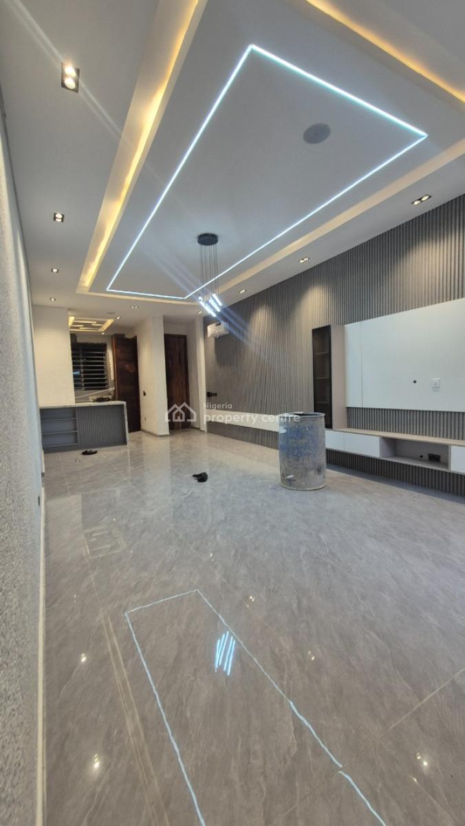 Direct Luxurious, Elegance & Contemporary Finished 3&4 Bedrm Apartment, Shonibare Estate Maryland, Maryland, Lagos, Flat / Apartment for Sale