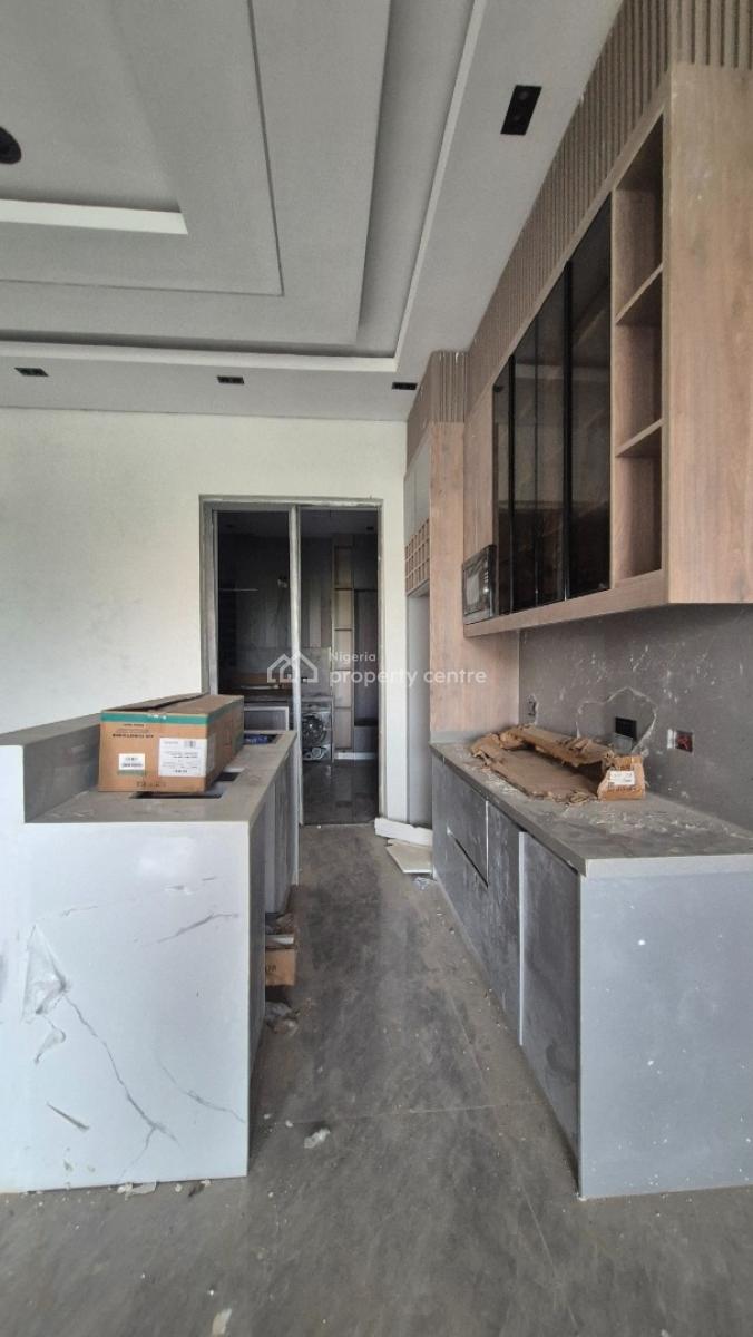 Direct Luxurious, Elegance & Contemporary Finished 3&4 Bedrm Apartment, Shonibare Estate Maryland, Maryland, Lagos, Flat / Apartment for Sale