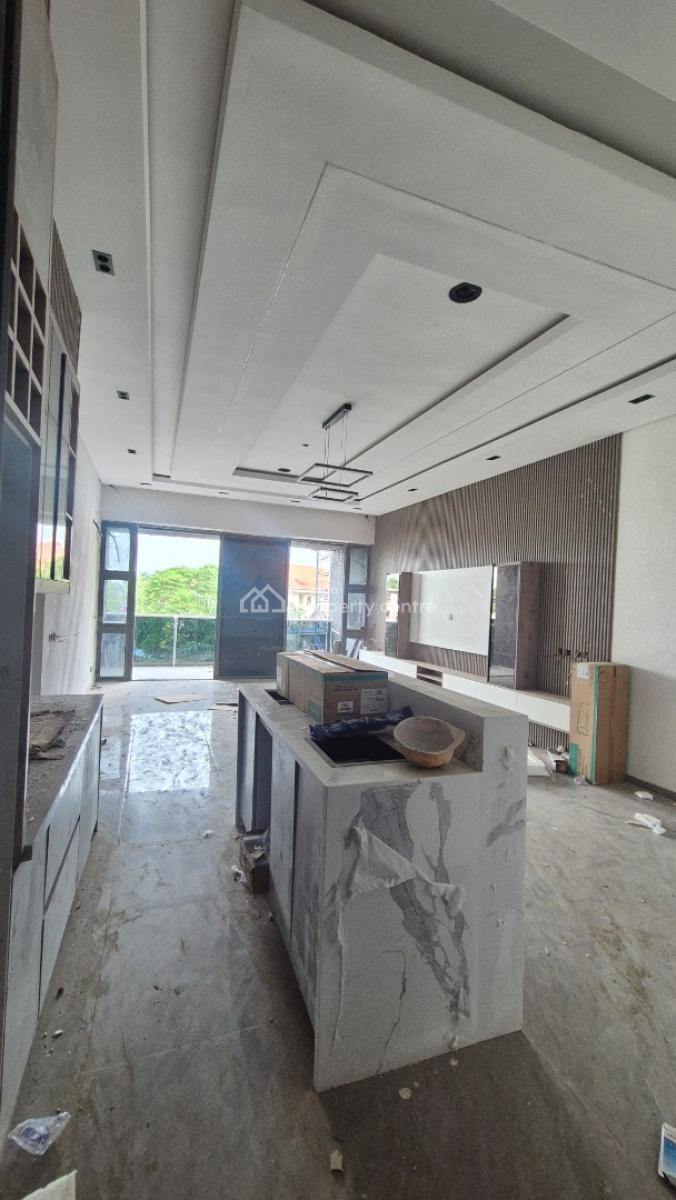 Direct Luxurious, Elegance & Contemporary Finished 3&4 Bedrm Apartment, Shonibare Estate Maryland, Maryland, Lagos, Flat / Apartment for Sale
