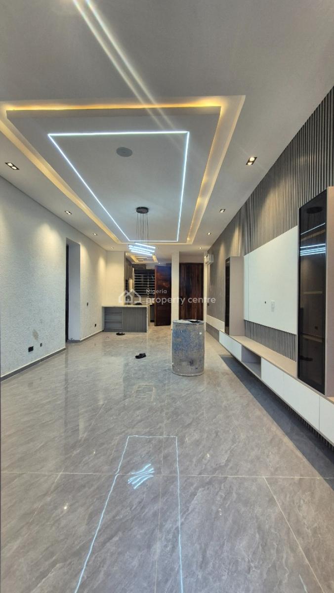 Direct Luxurious, Elegance & Contemporary Finished 3&4 Bedrm Apartment, Shonibare Estate Maryland, Maryland, Lagos, Flat / Apartment for Sale