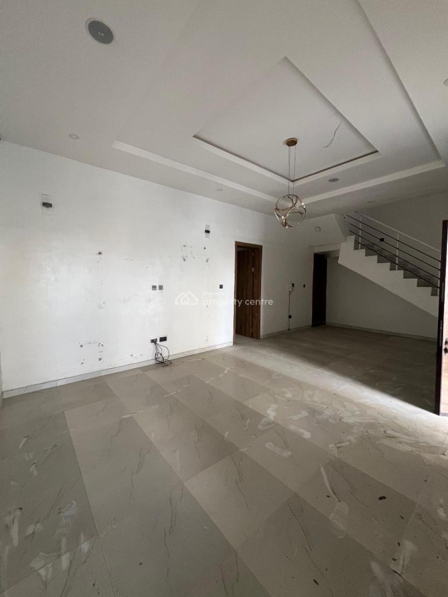 Four Bedroom Terraced Duplex, Ologolo, Lekki, Lagos, Flat / Apartment for Sale