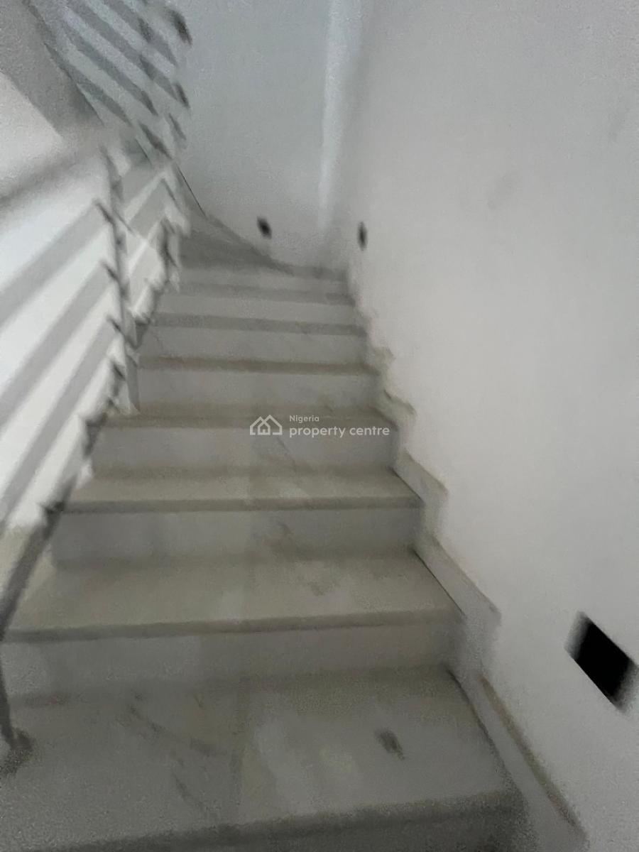 Four Bedroom Terraced Duplex, Ologolo, Lekki, Lagos, Flat / Apartment for Sale