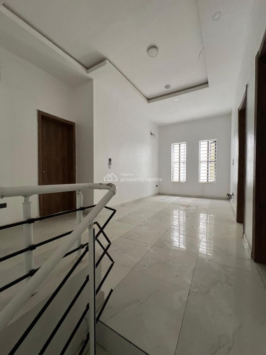 Four Bedroom Terraced Duplex, Ologolo, Lekki, Lagos, Flat / Apartment for Sale