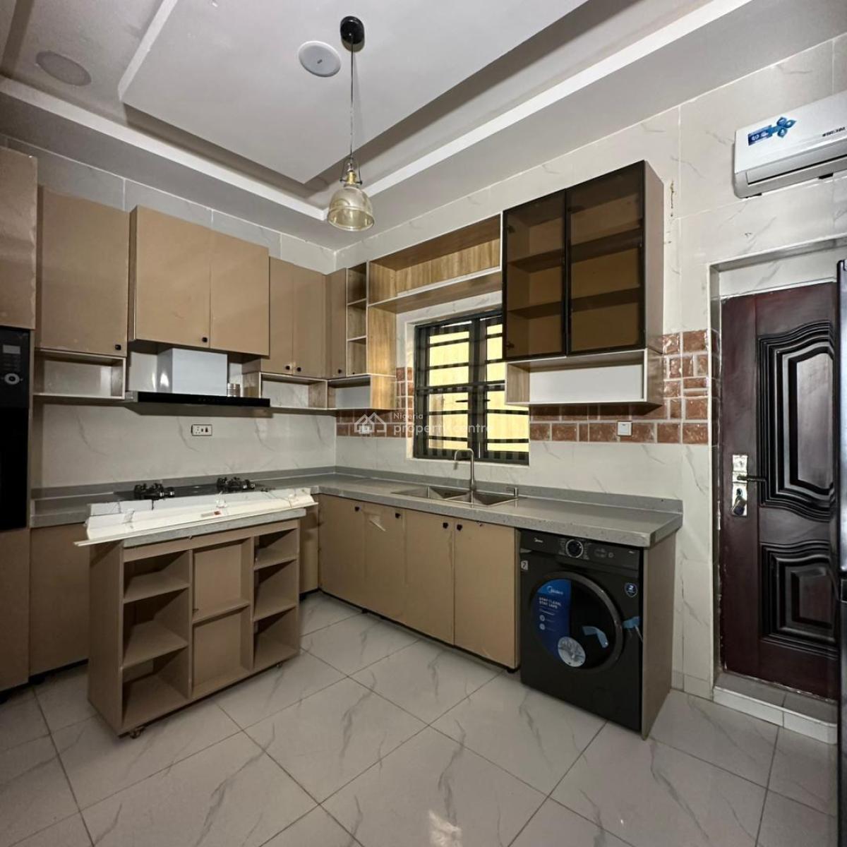 Specious 4 Bedroom Terrace Duplex with Bq, Swimming Pool, Gym House, Orchid, Lekki, Lagos, Terraced Duplex for Sale