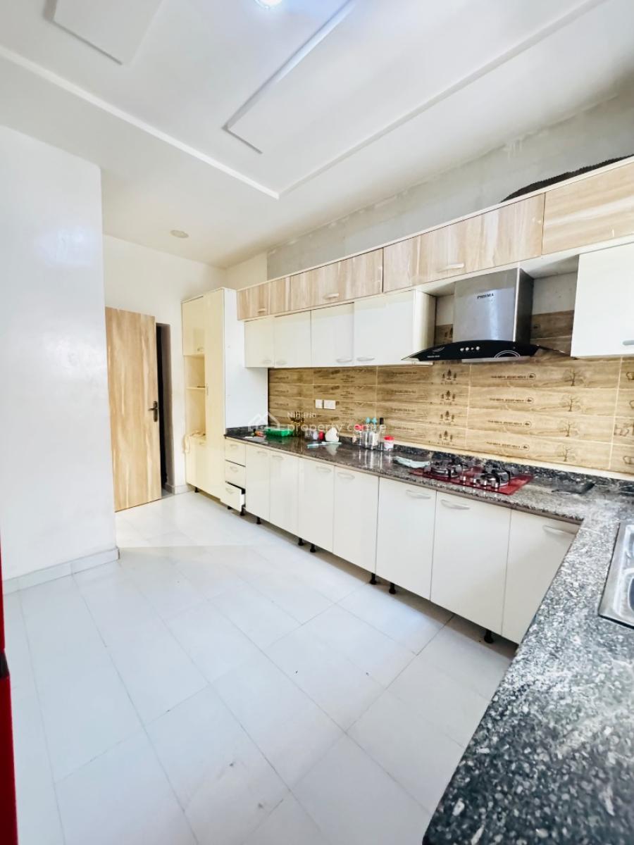 Spacious 1bedroom Fully Furnished Apartment Available 6m Orchid, Orchid Road, Lekki, Lagos, Mini Flat (room and Parlour) for Rent