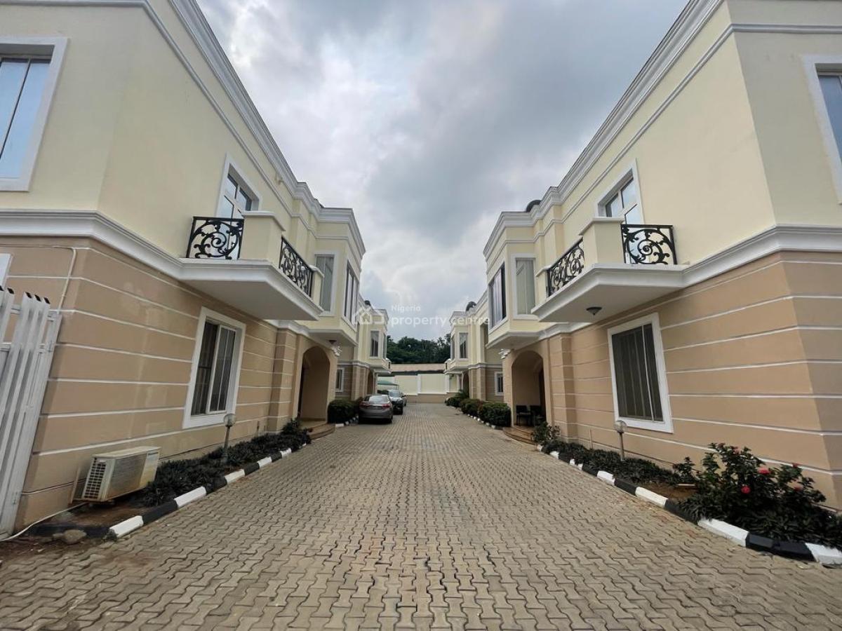 Exquisitely Finished 4 Bedrooms Terrace Duplex with Bq, Maitama District, Abuja, Terraced Duplex for Rent