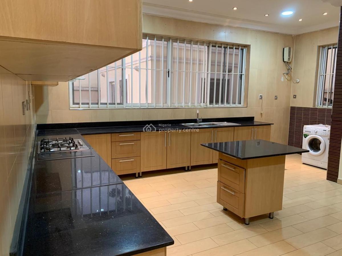 Exquisitely Finished 4 Bedrooms Terrace Duplex with Bq, Maitama District, Abuja, Terraced Duplex for Rent