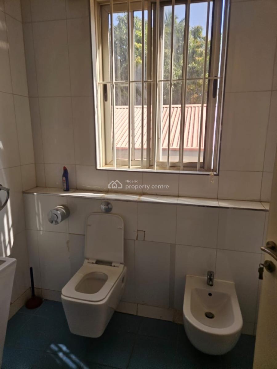 Exquisitely Finished 4 Bedrooms Terrace Duplex with Bq, Maitama District, Abuja, Terraced Duplex for Rent