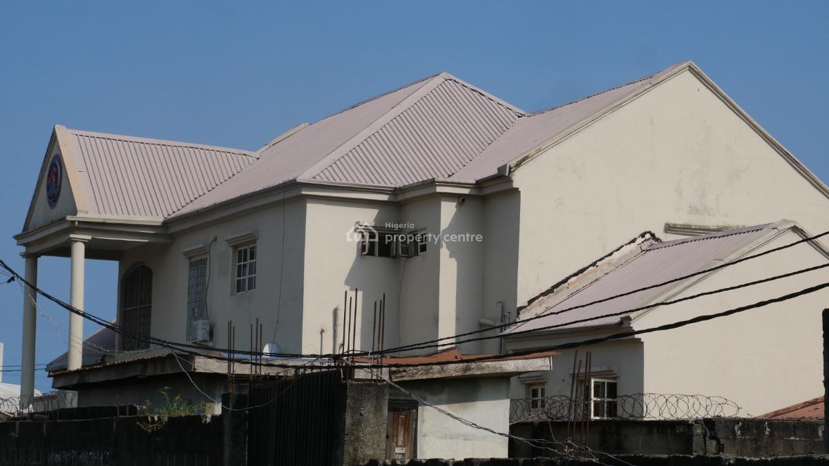 Well Positioned Fenced and Gated Demolishable Property  in a Strategic, Badore Road, Badore, Ajah, Lagos, Mixed-use Land for Sale