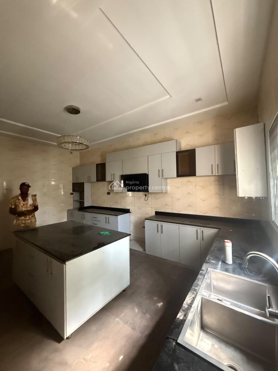 4 Bedroom Fully Detached Duplex in an Estate in Lugbe, Lugbe, Lugbe District, Abuja, Detached Duplex for Sale