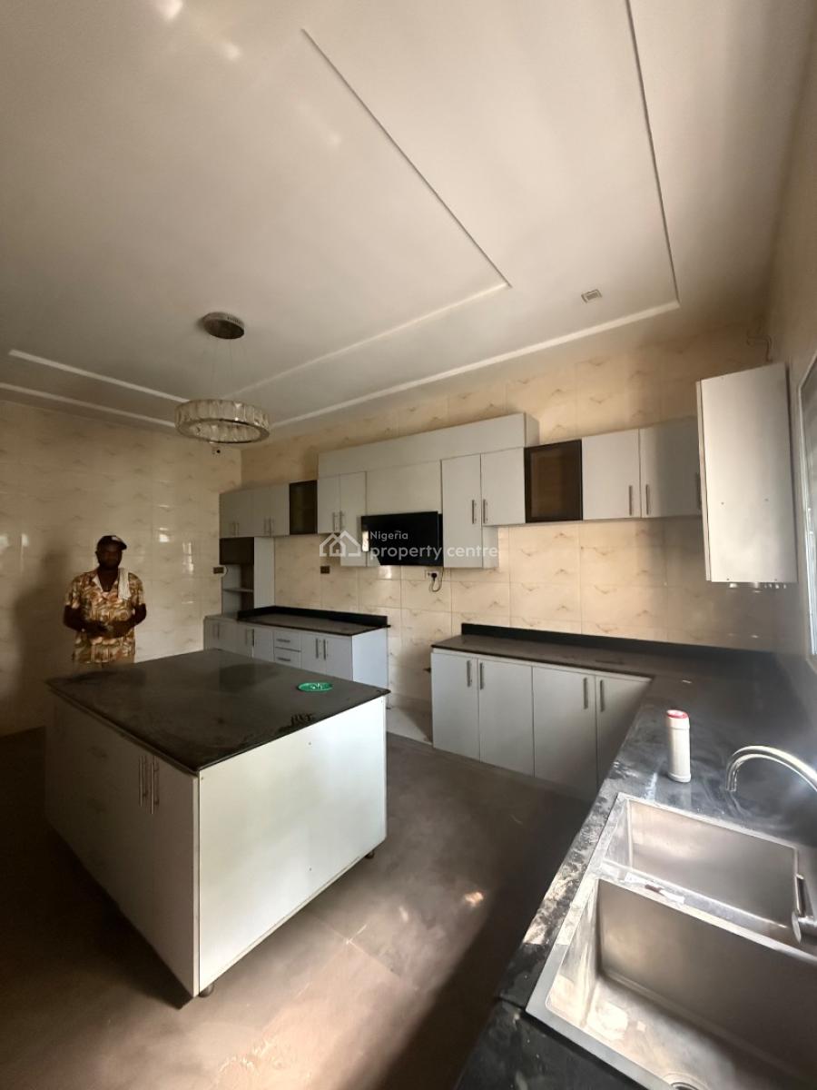4 Bedroom Fully Detached Duplex in an Estate in Lugbe, Lugbe, Lugbe District, Abuja, Detached Duplex for Sale