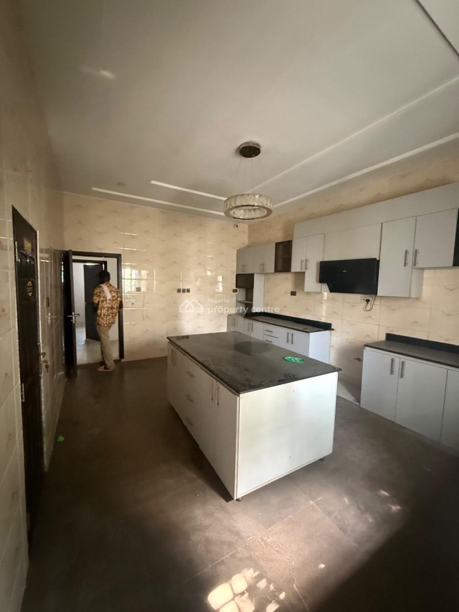 4 Bedroom Fully Detached Duplex in an Estate in Lugbe, Lugbe, Lugbe District, Abuja, Detached Duplex for Sale