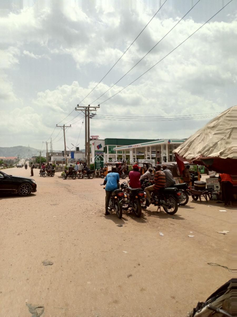 Commercial Plot 1,700sqm, Chikakwere Junction, Kubwa, Abuja, Commercial Land for Sale