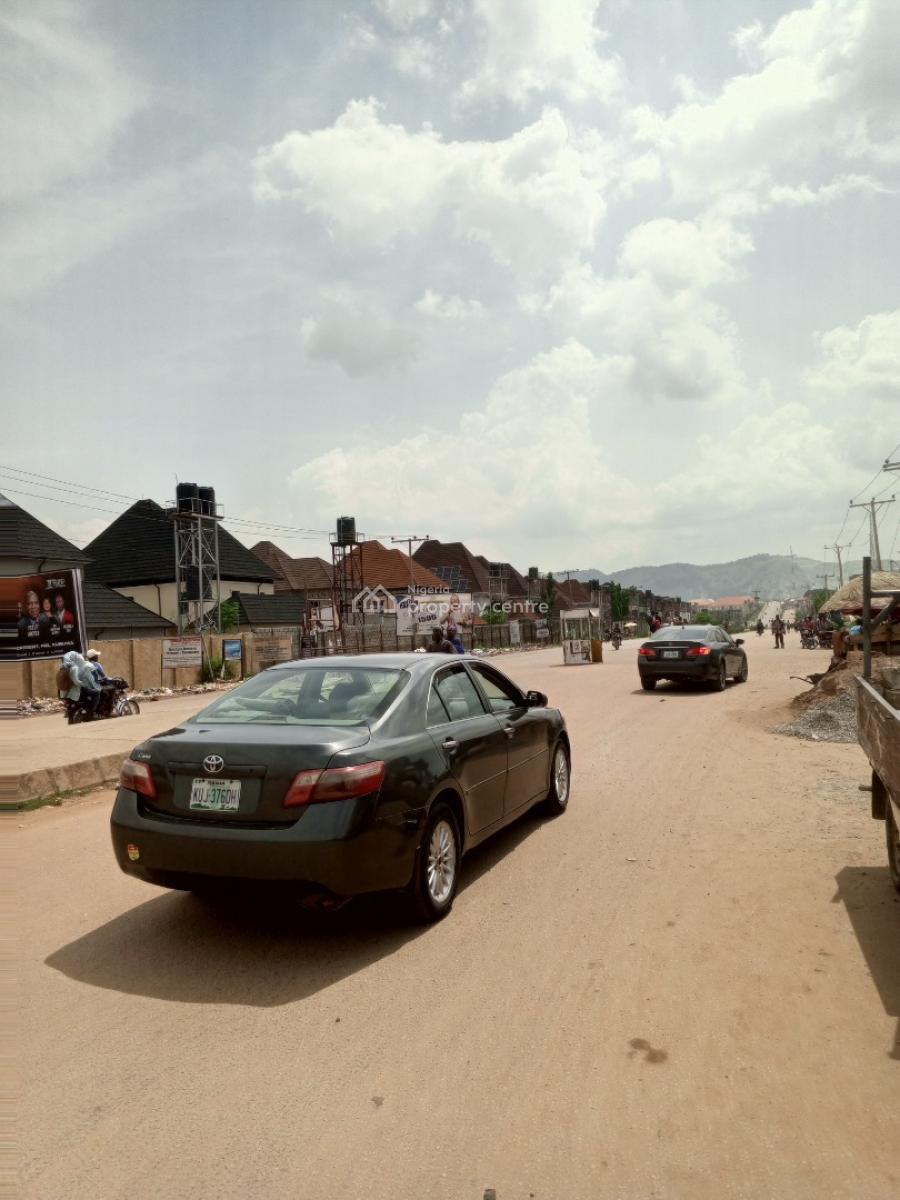 Commercial Plot 1,700sqm, Chikakwere Junction, Kubwa, Abuja, Commercial Land for Sale