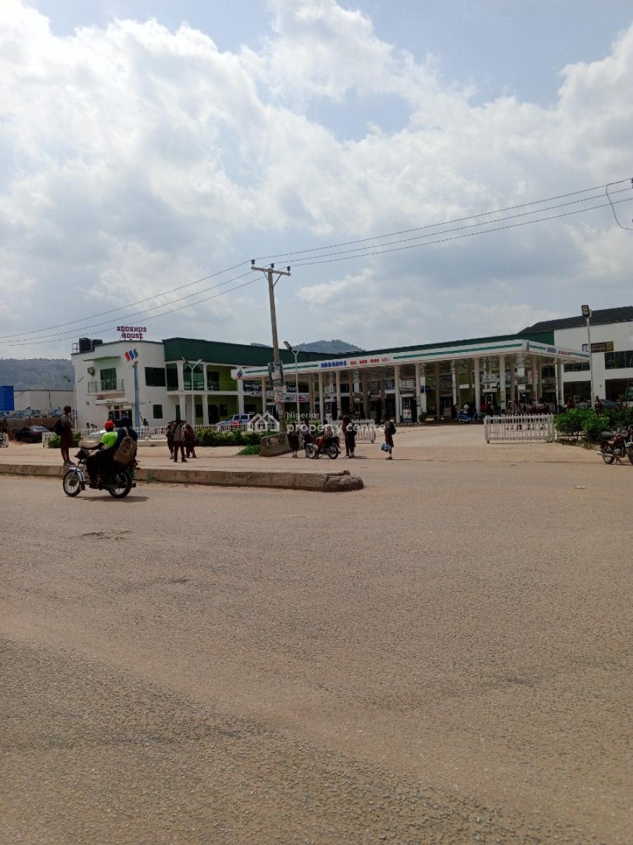 Commercial Plot 1,700sqm, Chikakwere Junction, Kubwa, Abuja, Commercial Land for Sale
