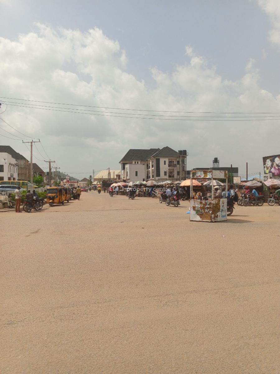 Commercial Plot 1,700sqm, Chikakwere Junction, Kubwa, Abuja, Commercial Land for Sale