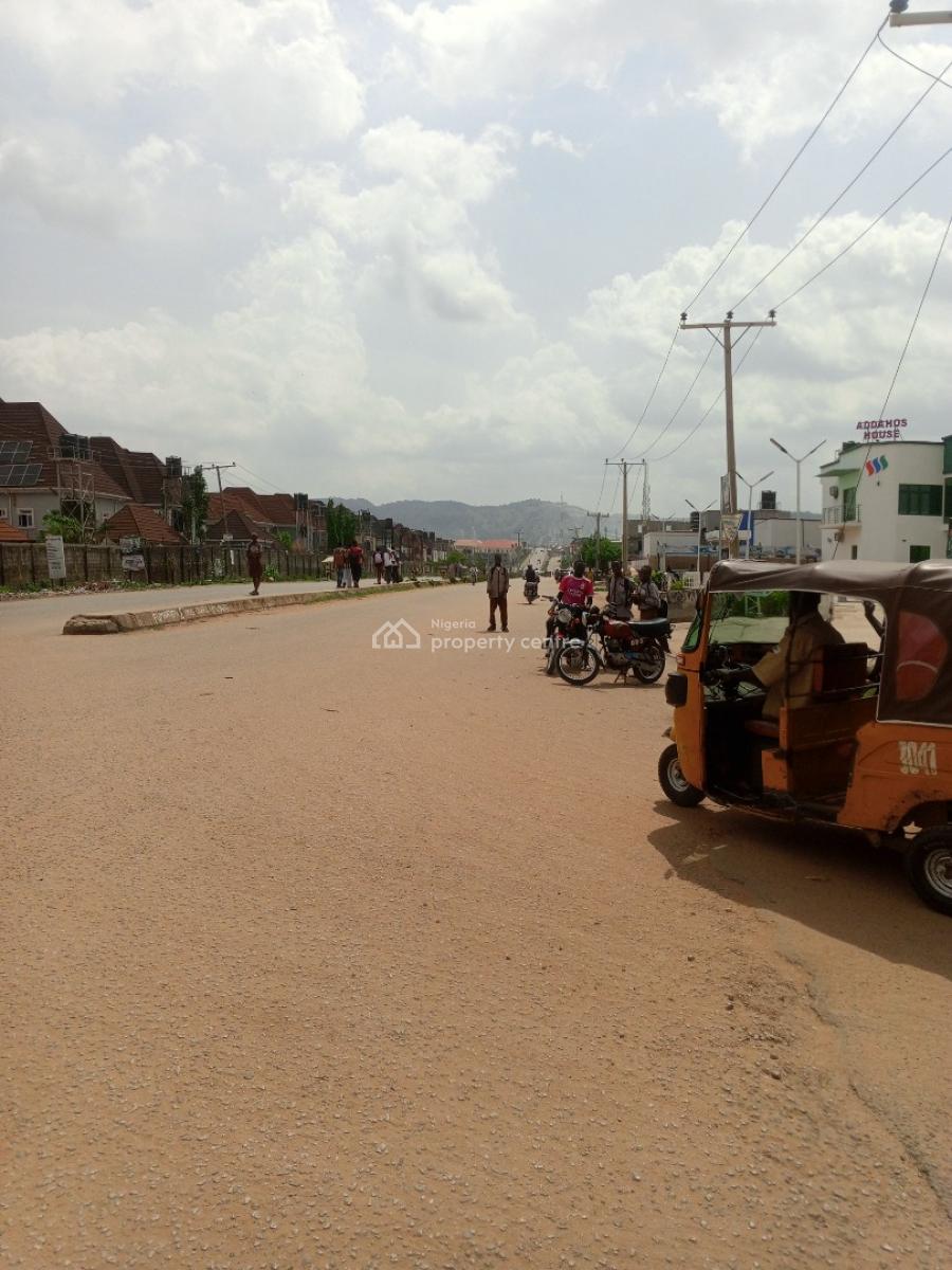 Commercial Plot 1,700sqm, Chikakwere Junction, Kubwa, Abuja, Commercial Land for Sale