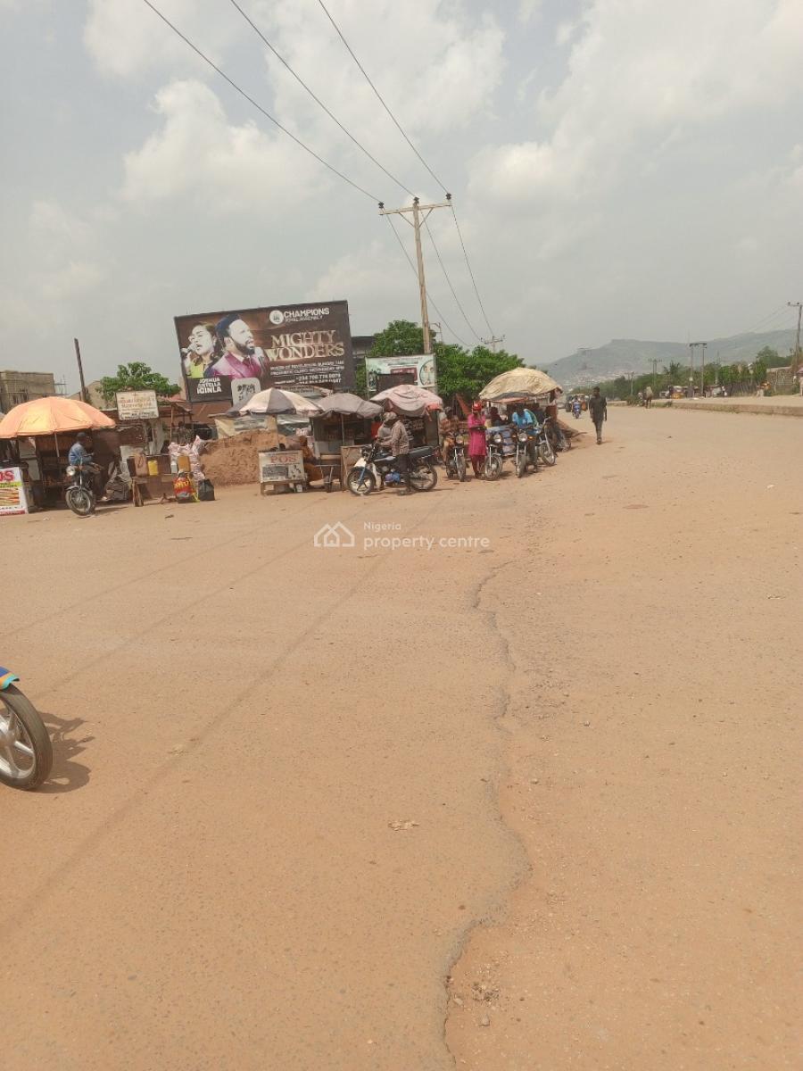 Commercial Plot 1,700sqm, Chikakwere Junction, Kubwa, Abuja, Commercial Land for Sale