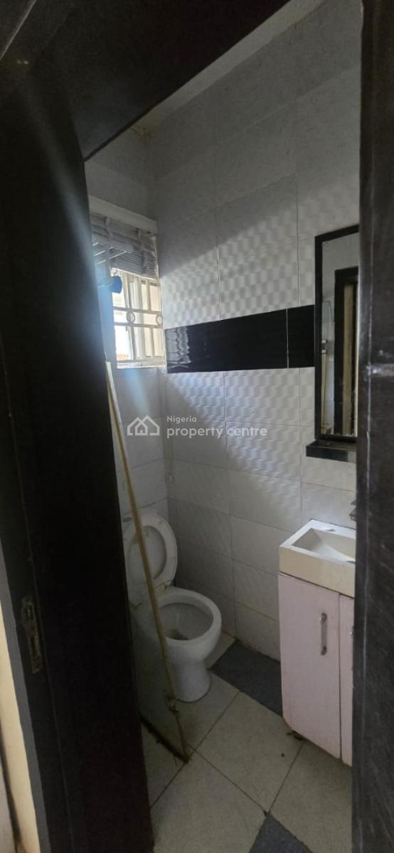 Lovely 3 Bedroom Serviced Apartment with Acs, Serene and Secured Area Off Palace Road, Oniru, Victoria Island (vi), Lagos, Flat / Apartment for Rent