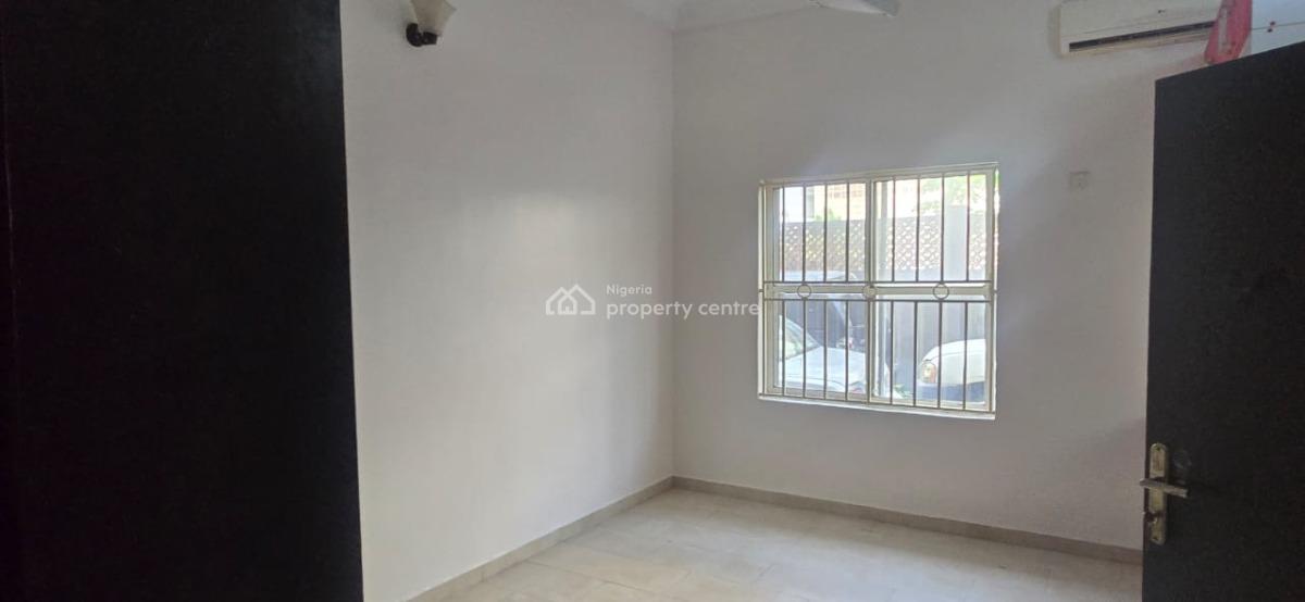 Lovely 3 Bedroom Serviced Apartment with Acs, Serene and Secured Area Off Palace Road, Oniru, Victoria Island (vi), Lagos, Flat / Apartment for Rent
