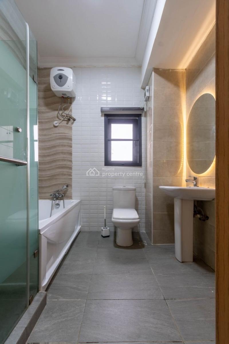 Luxurious 3 Bedroom with Bq and Swimming Poo, Victoria Island (vi), Lagos, Flat / Apartment for Rent
