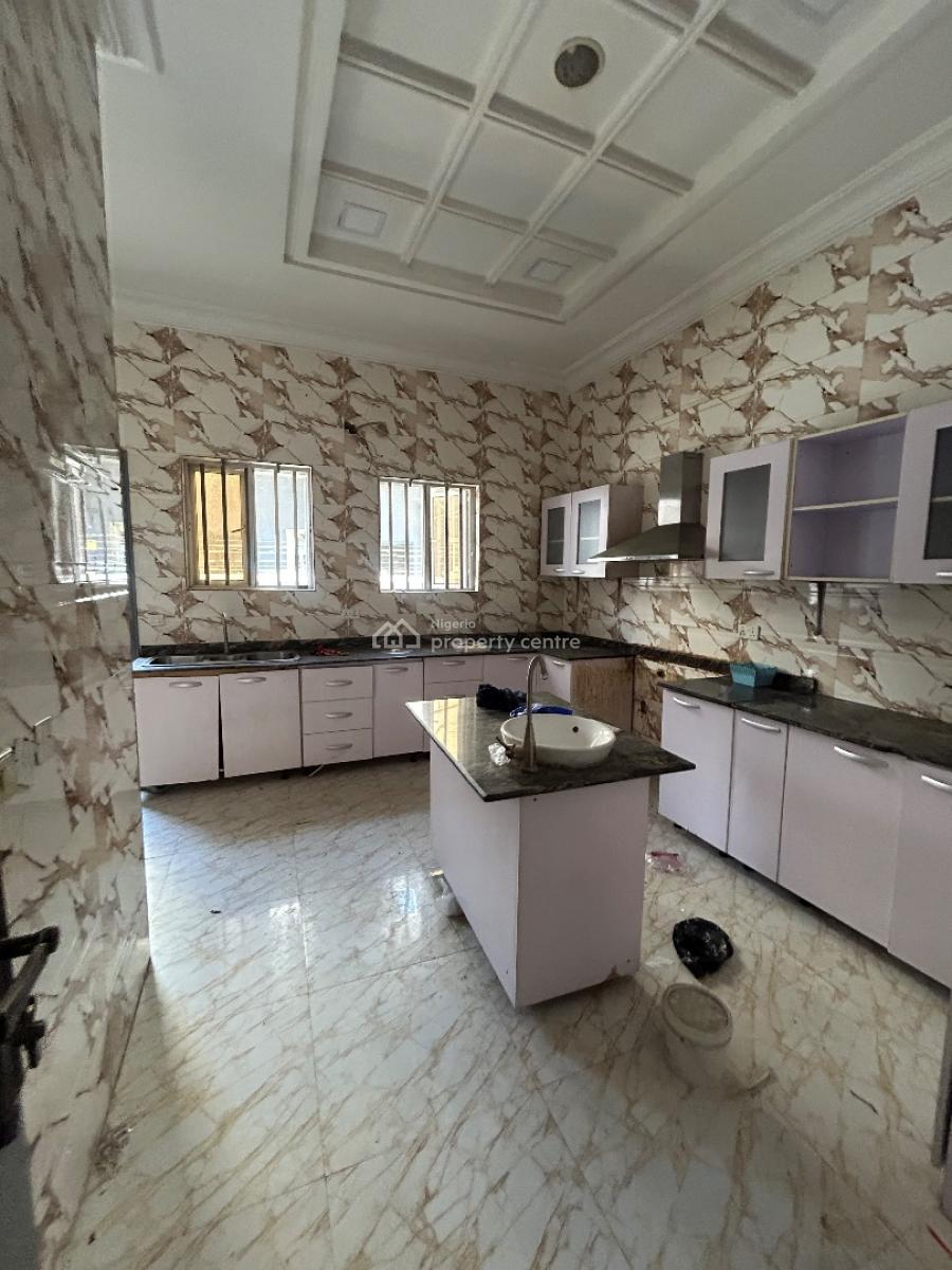 Well Maintained and Spacious 5bedroom Detached Duplex with Pool and Bq, Chevron Drive, Lekki, Lagos, Detached Duplex for Rent